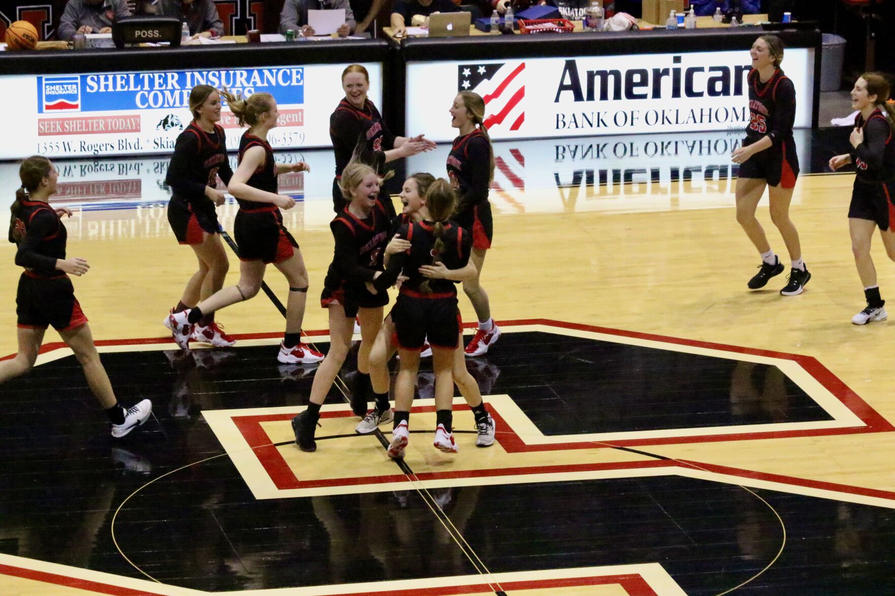 Lady Dawgs vs. Harrah5.jpeg